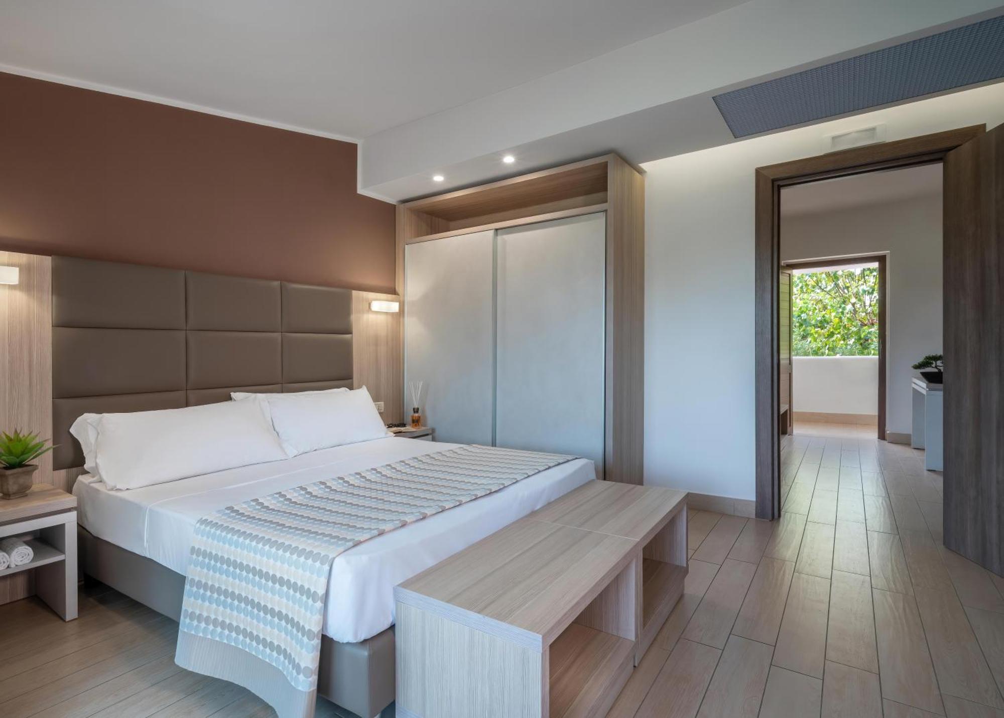 Vascellero Club Resort كارياتي المظهر الخارجي الصورة